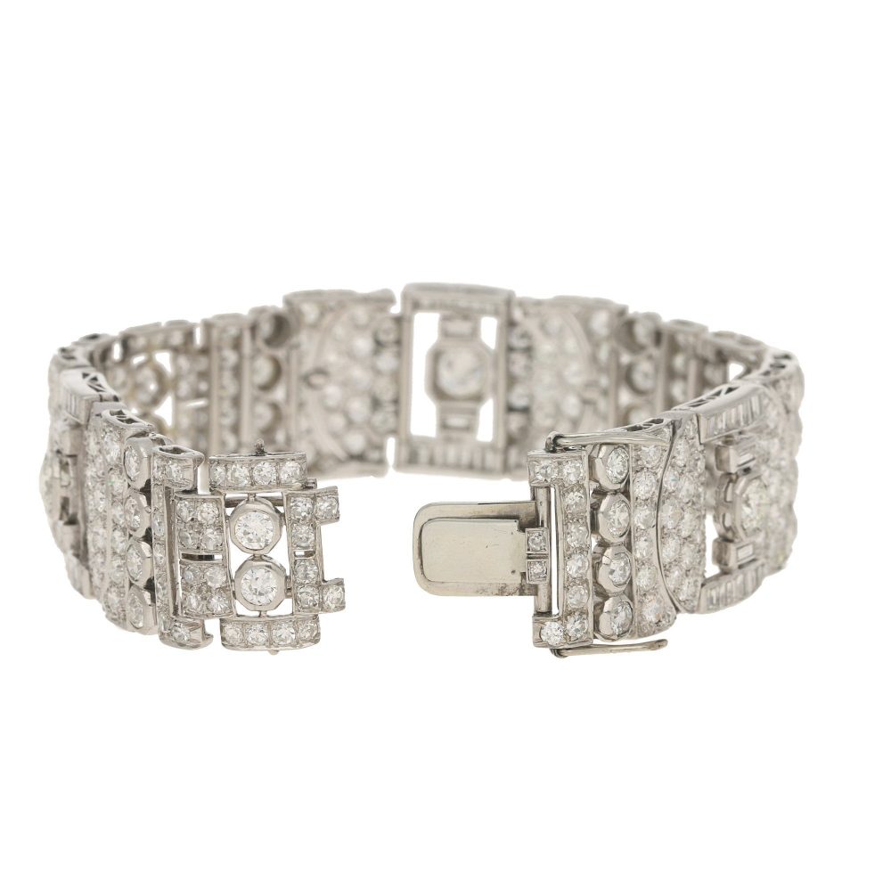 Art Deco Diamond Panel Bracelet in Platinum, Circa 1930s