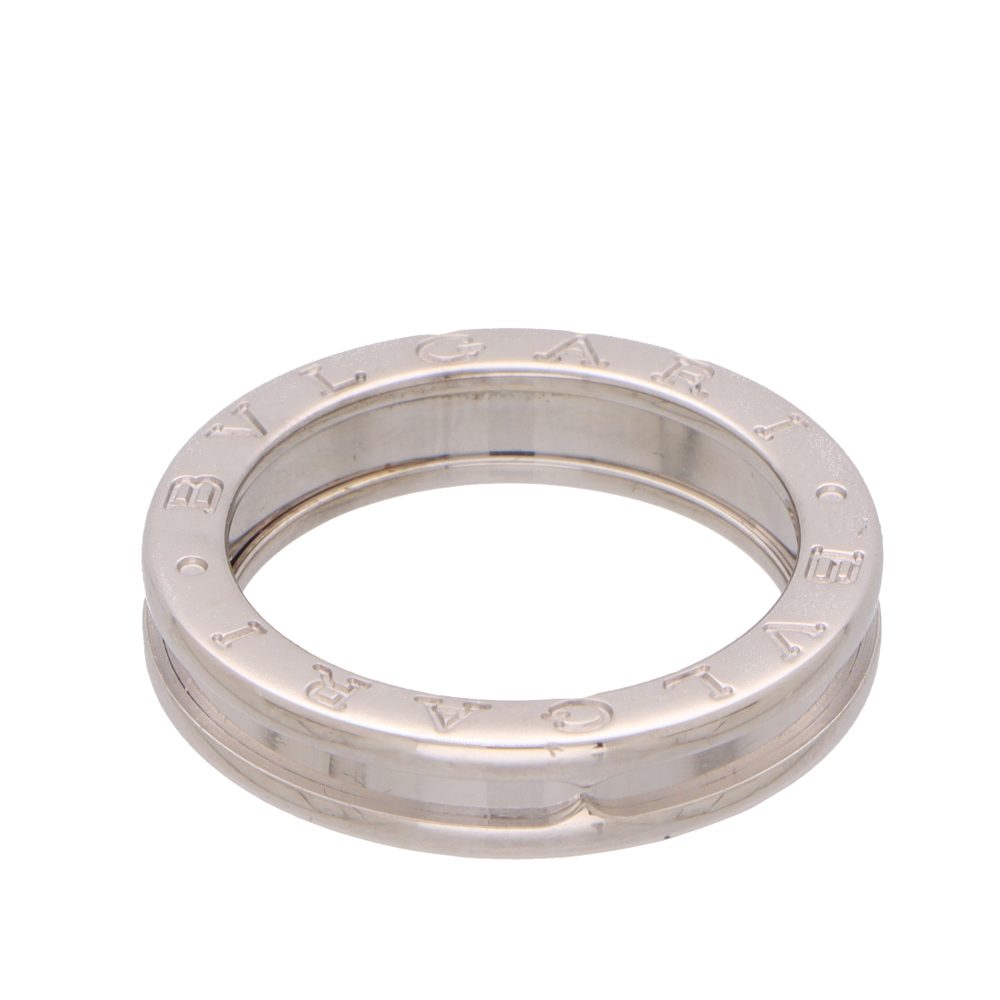 Bvlgari B.Zero 1 ring in white gold.