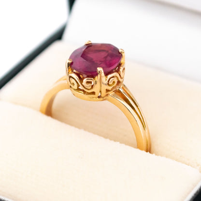 14 Carat Yellow Gold Oval Ruby Solitaire Ring, 3.06 Carats