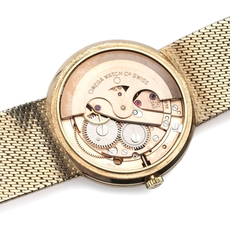 Vintage Omega Geneve 9ct Yellow Gold Manual Watch