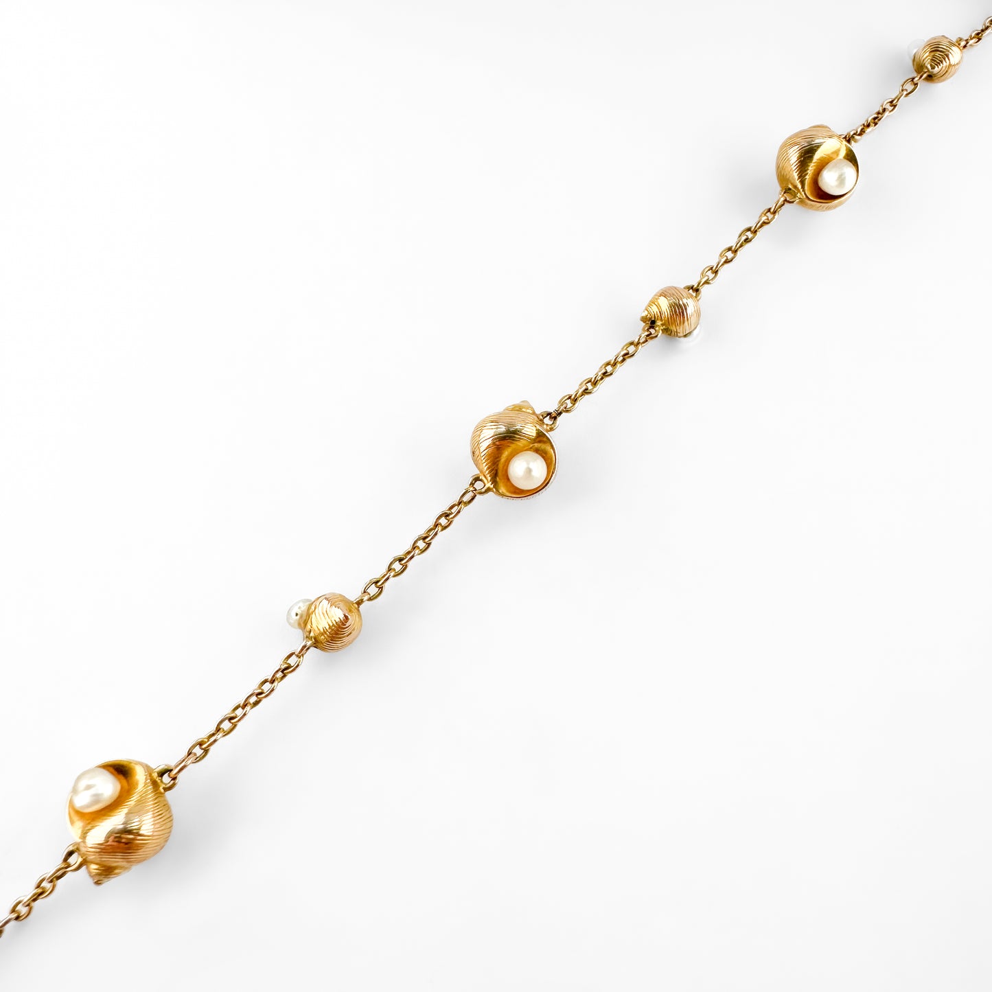Edwardian Antique Gold Shell Bracelet with Natural Pearls