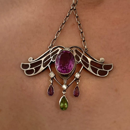 Art Nouveau Plique-à-jour Gemstone Pendant