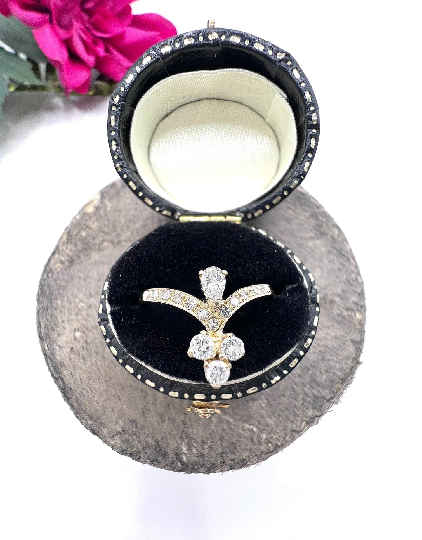 Vintage 18ct Yellow Gold, 1930s Natural Diamond Tiara Ring