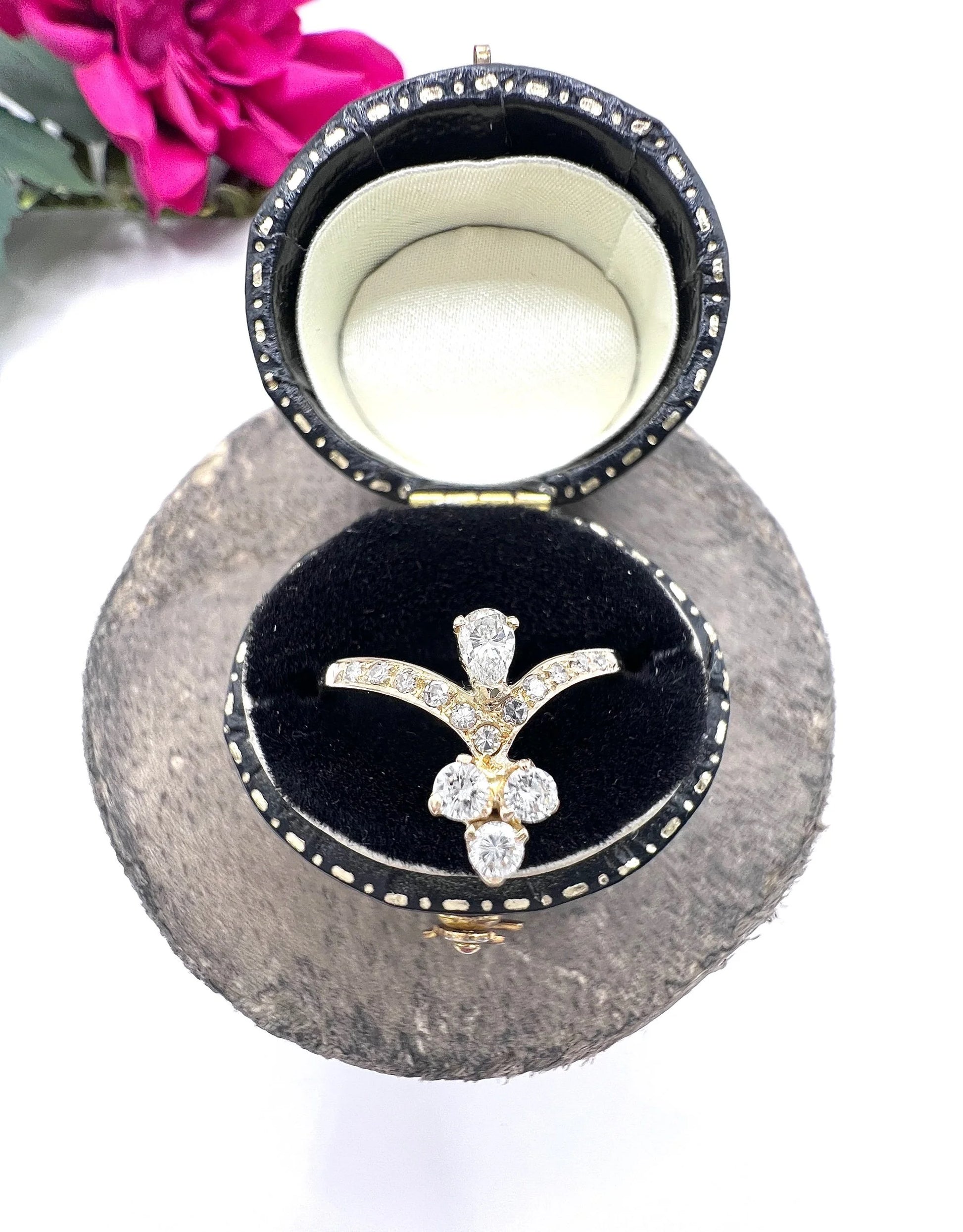 Vintage 18ct Yellow Gold, 1930s Natural Diamond Tiara Ring