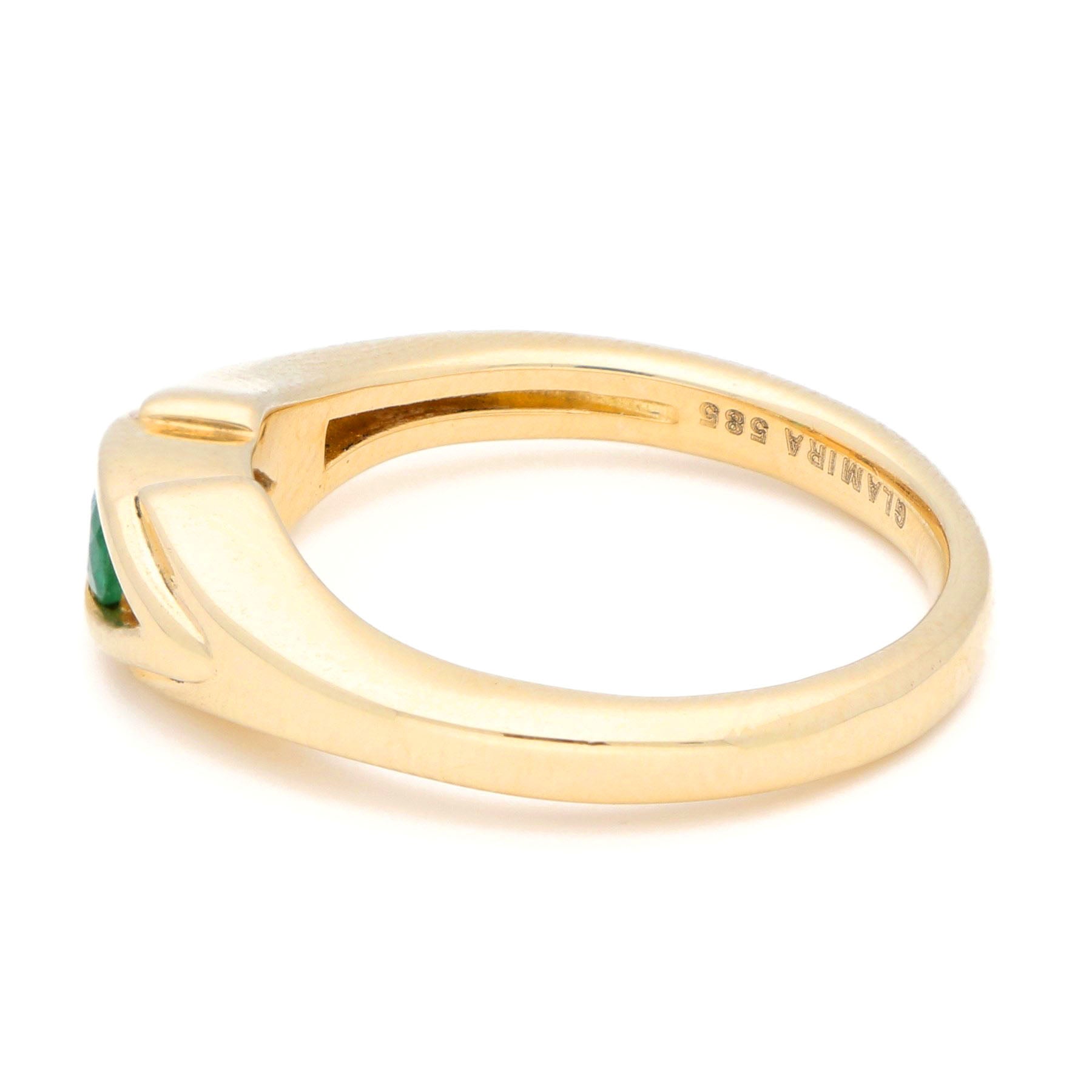 Pre Owned Emerald Solitaire Engagement Ring by Glamira