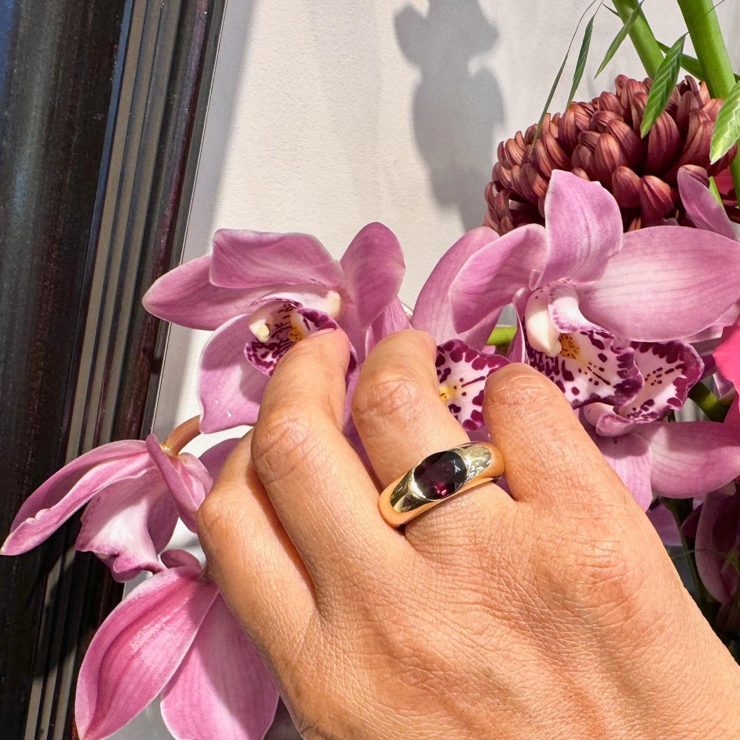 Garnet 18k Gypsy Ring 16736-8970