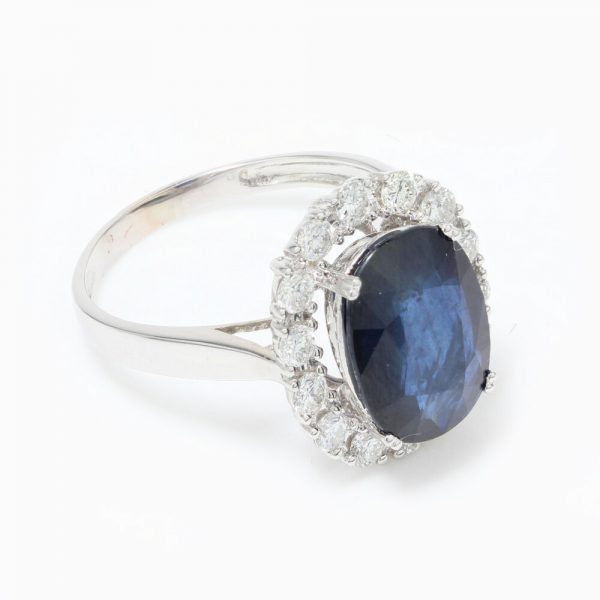 Vintage 1970s Sapphire and Diamond Oval Cluster Ring, 3.50 carats