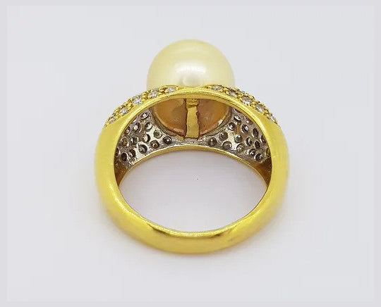 Vintage 11mm Golden South Sea Pearl and Diamond Cocktail Ring, in 18ct yellow gold.