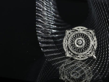 Antique Edwardian Old European Cut Diamond Platinum Brooch