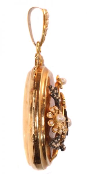 antique Victorian rose gold pearl locket pendant