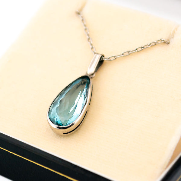 Vintage Platinum and 18 Carat Gold Aquamarine Pendant, 4.00 Carats