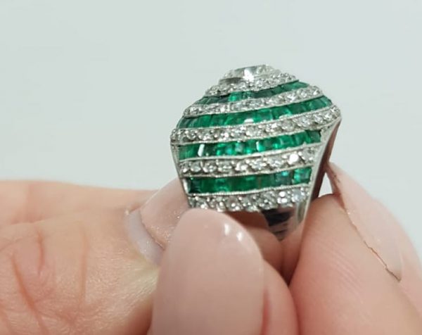 Bombé Emerald Diamond Platinum Ring