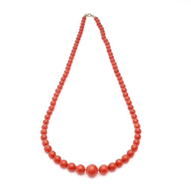 Antique Late Victorian Coral Bead Necklace. Coral jewellery