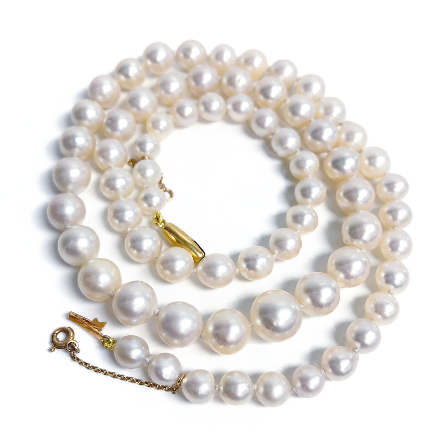 18 Carat Pearl "Classic Single-Strand Pearl" Necklace