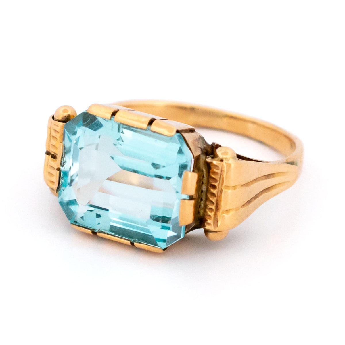 Vintage 14 Carat Yellow Gold Blue Topaz Tank Ring, 7.00 Carats
