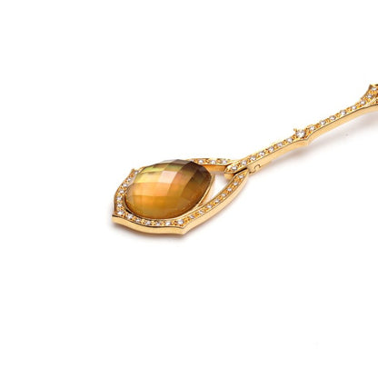 Stephen Webster Crystal Haze Collection Necklace; featuring a luminous Citrine and mother of pearl doublet surrounded by a halo of 0.78cts pave set diamonds, on an 18ct yellow gold chain with a secure hidden box clasp. Made in England, London, Circa 2007