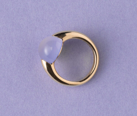 Contemporary Pomellato Chalcedon and 18ct Gold Luna Ring, Signed and numbered