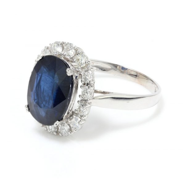 Vintage 1970s Sapphire and Diamond Oval Cluster Ring, 3.50 carats