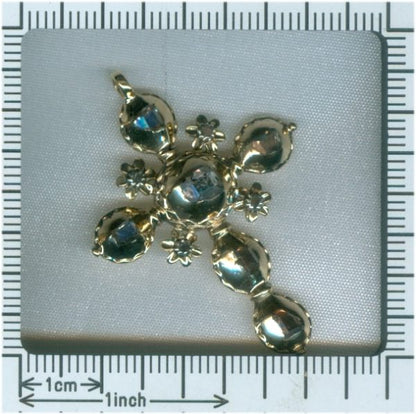 18th Century Antique Diamond Cross In 18 Carat Yellow Gold