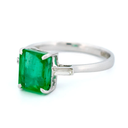 Vintage 14 Carat White Gold, Zambian Emerald and Diamond Ring with Certificate, 2.20 Carats