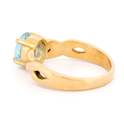 18 Carat Yellow Gold Aquamarine Solitaire Ring, 1.50 Carats
