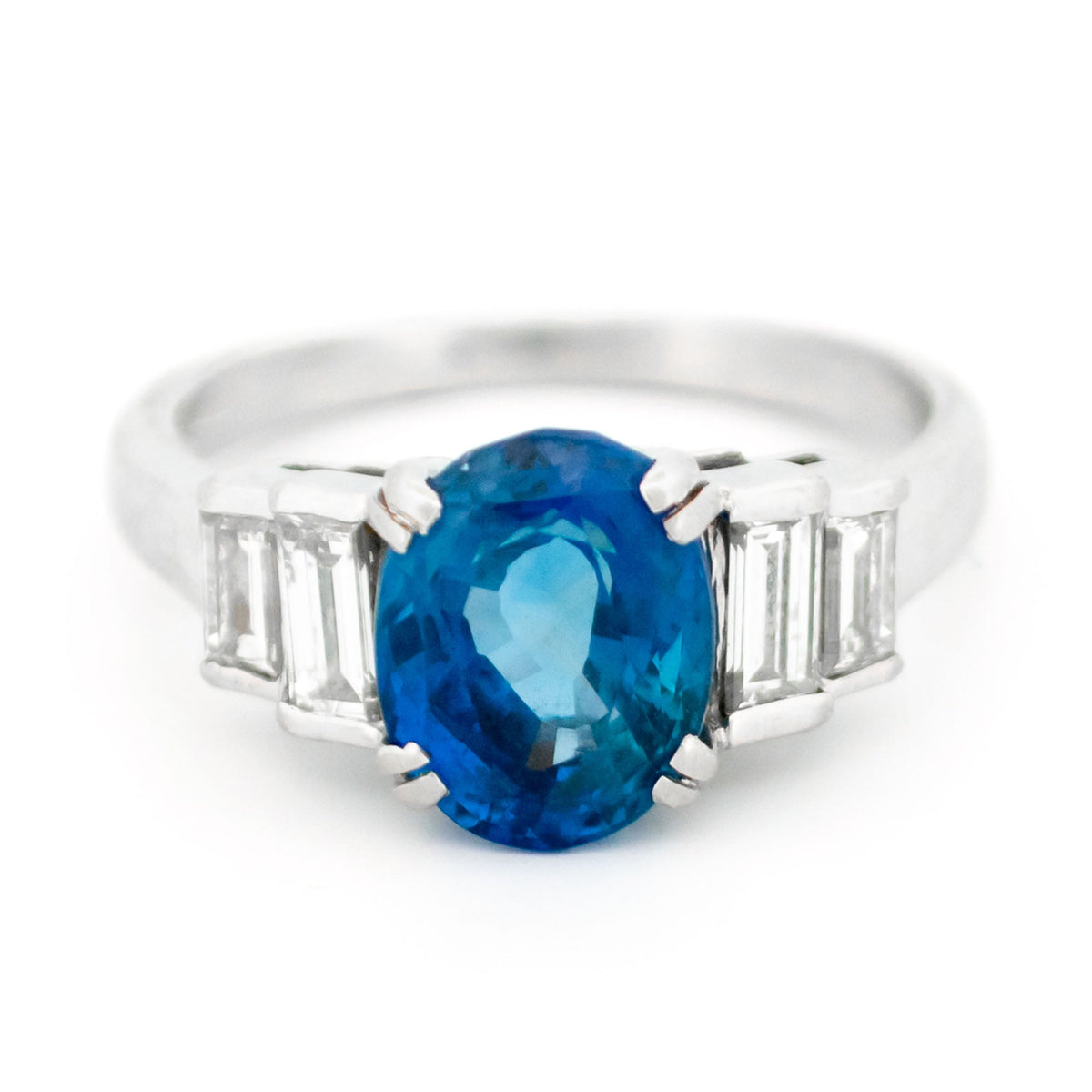 Vintage Natural Unheated Sri Lankan Sapphire, Diamond and 18 Carat White Gold Ring
