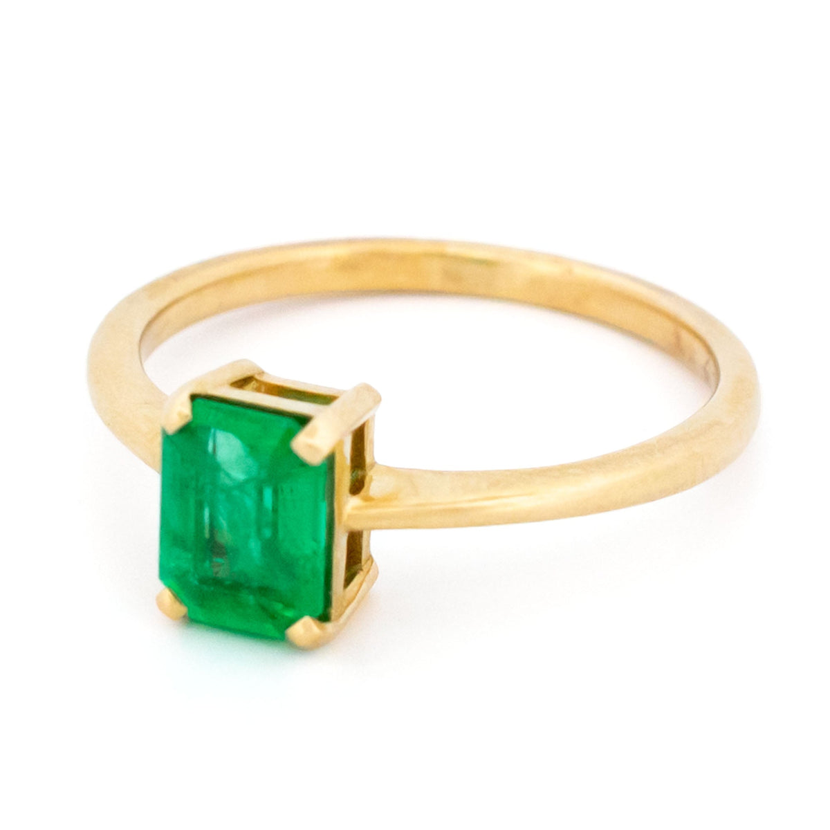 Emerald 14ct Solitaire Engagement Ring