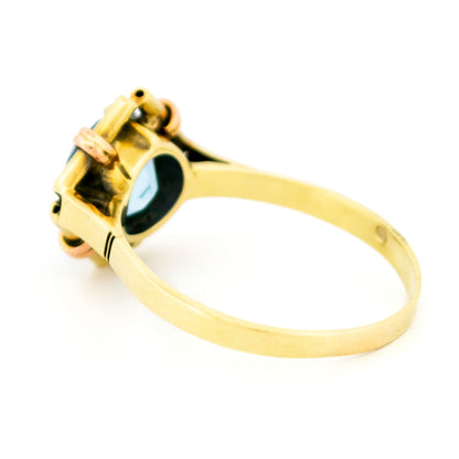 Vintage 14 Carat Yellow Gold Solitaire Blue Topaz Ring, 3.30 Carats
