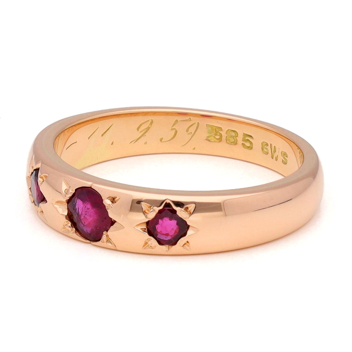 Ruby 14ct Gypsy Ring
