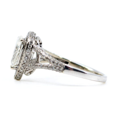 Pear Shaped Brilliant Cut Diamond Ring