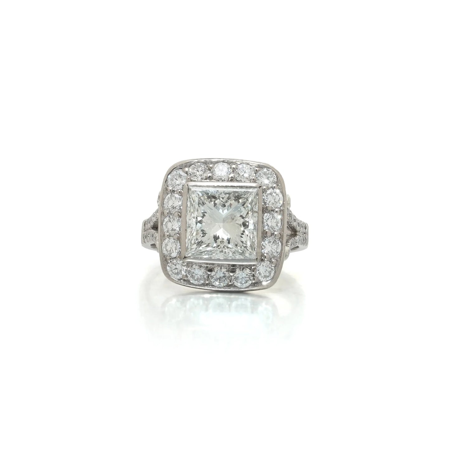 18 ct White Gold Princess Cut Diamond Cluster Engagement Ring