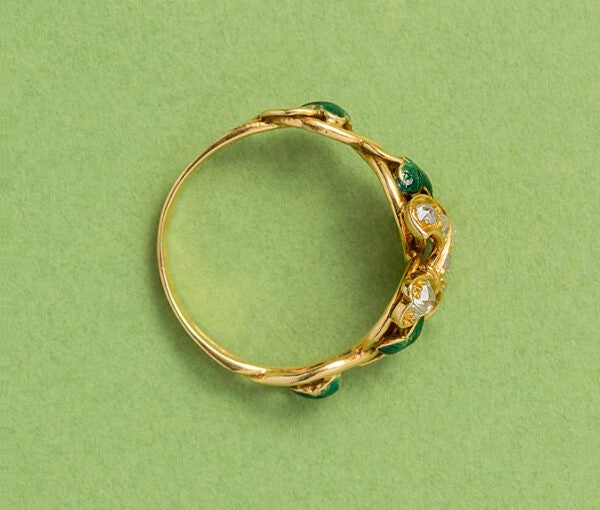 Antique Victorian Fleur de Lis Ring with Diamonds and Green Enamel