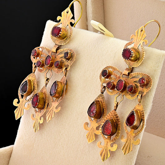 Antique Georgian Rococo Table Cut Red Paste and Yellow Gold Bow Chandelier Drop Earrings, Circa late 1600s/early 1700s