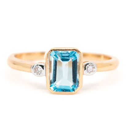 Diamond Topaz 9ct Rectangle-Shape Engagement Ring 
