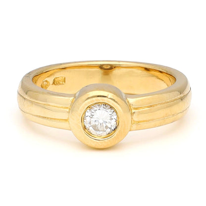 Vintage Single Stone Diamond Solitaire Punto Luce Engagement Ring in 18ct Yellow Gold