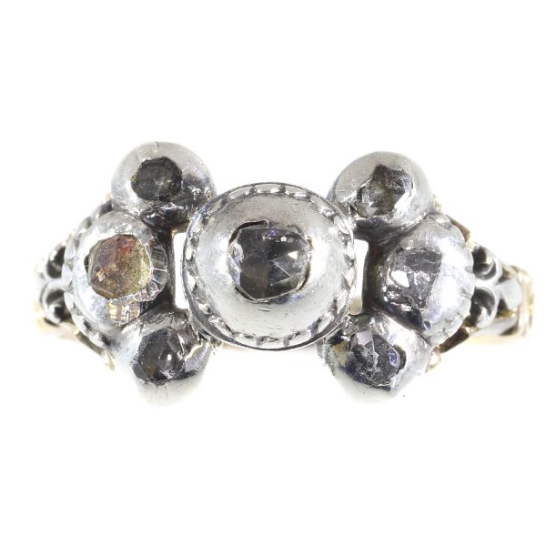 Antique Baroque Diamond Ring in 18ct Yellow Gold