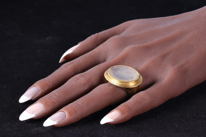 18th Century Agate Gold Ring: The Triumph Of Priapus