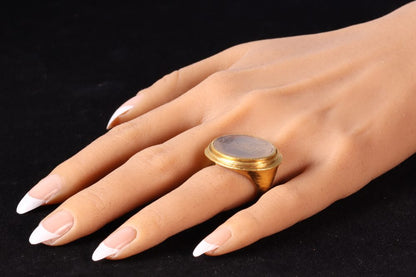 18th Century Agate Gold Ring: The Triumph Of Priapus