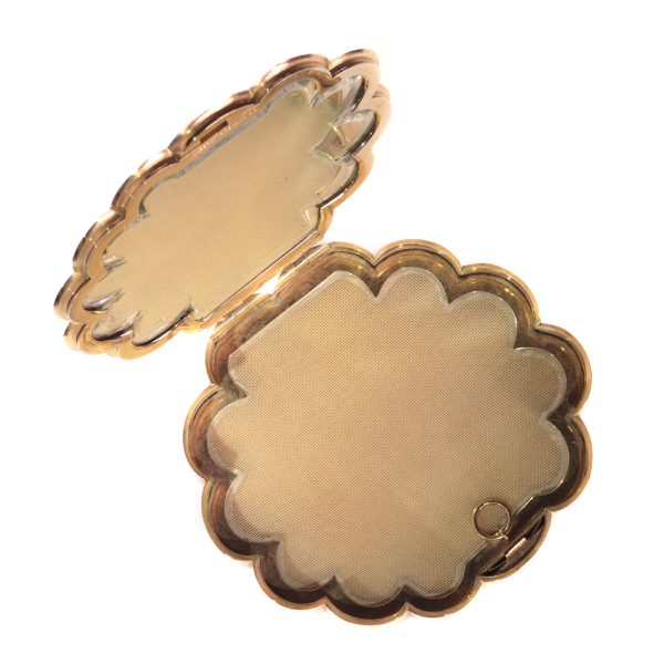 Vintage 1950's Van Cleef and Arpels 18ct Yellow Gold Powder Compact