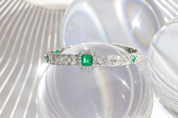 Antique Art Deco 3.28ct Emerald and Diamond Platinum Bracelet