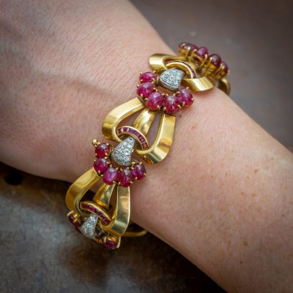 1940s Ruby Diamond Gold Bracelet