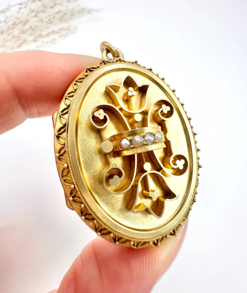 Victorian Fancy Locket With Seed Pearls In 15 Carat Yellow Gold