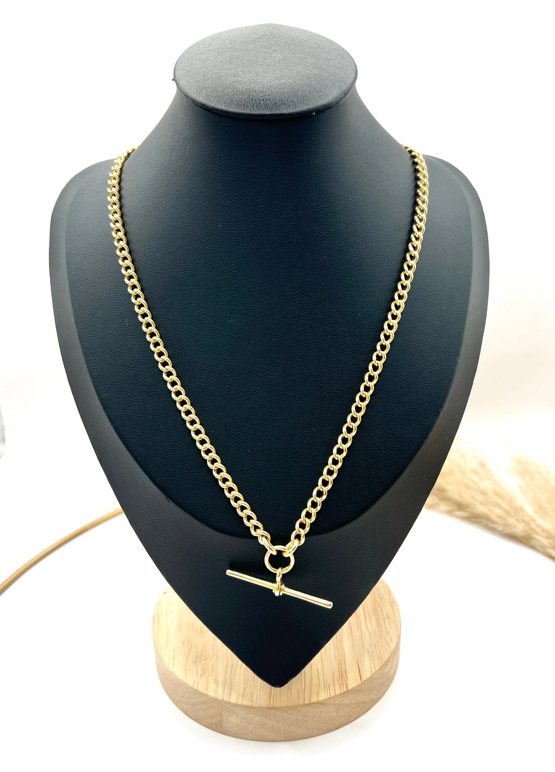 Antique 18 Carat Yellow Gold Albert Chain Necklace: Edwardian Curb Link