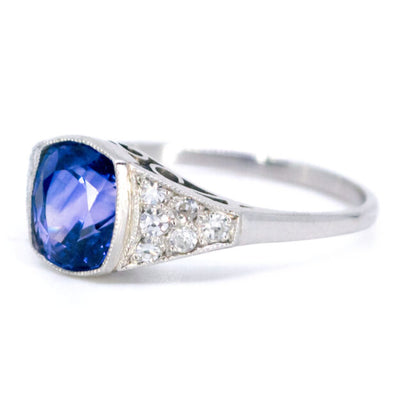 Vintage Art Deco Sapphire and Diamond Ring