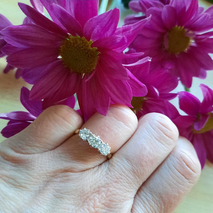 Vintage Diamond Three Stone Ring, 1.00 carat total