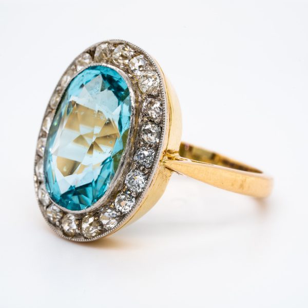 Antique Edwardian 9ct Aquamarine and Diamond Oval Cluster Ring
