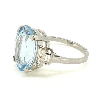 6.50ct Oval Aquamarine and Baguette Diamond Engagement Ring in Platinum