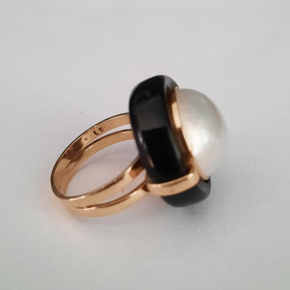 Vintage Mabe Pearl and Onyx Cocktail Ring