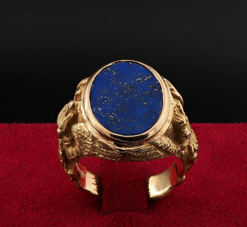 Vintage Retro Lapis Lazuli and Sculptured Gold Gents Signet Dress Ring