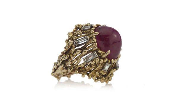 Vintage 4ct Cabochon Burmese Ruby, Diamond, 18ct Gold Cocktail Ring